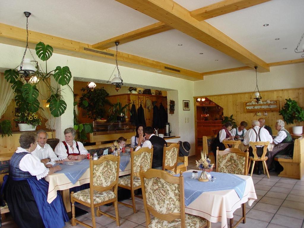 Gasthof Zum Kaiserweg ชลัดมิง ภายนอก รูปภาพ